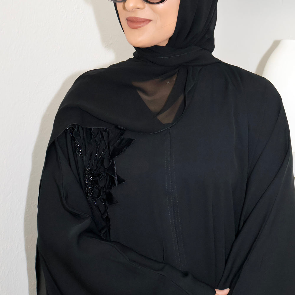 
                  
                    Sawsan
                  
                