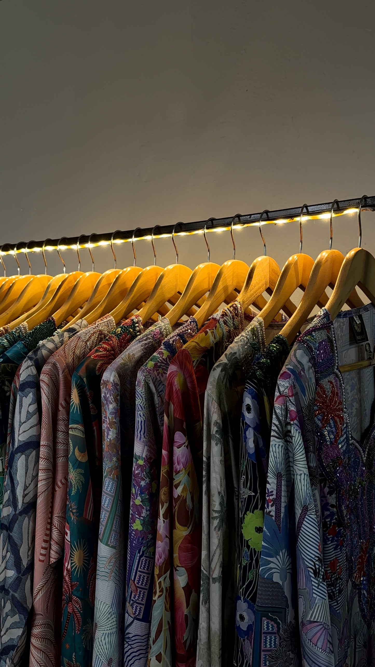 Shop Adamma