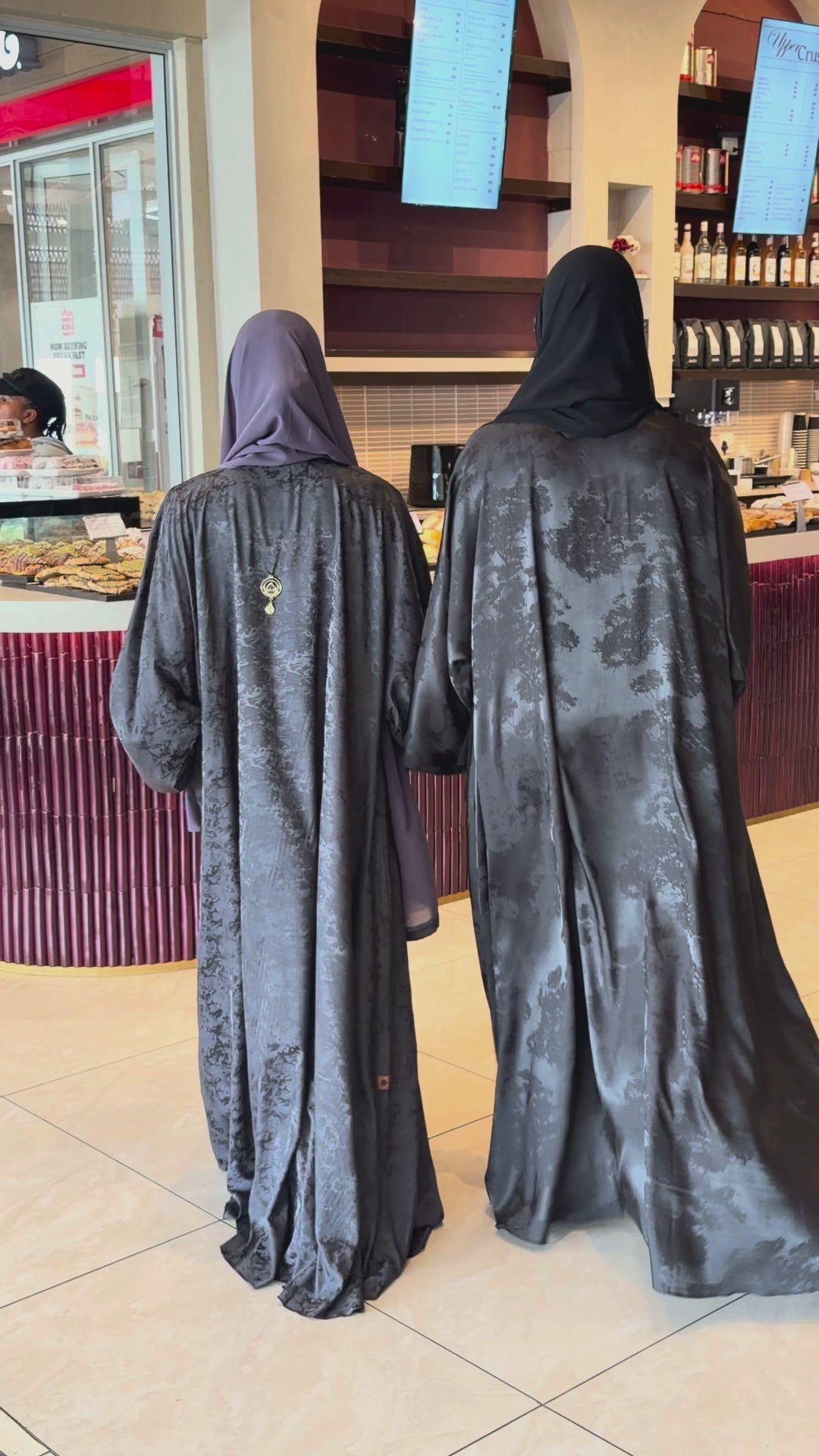 Zaheera ( grey )
